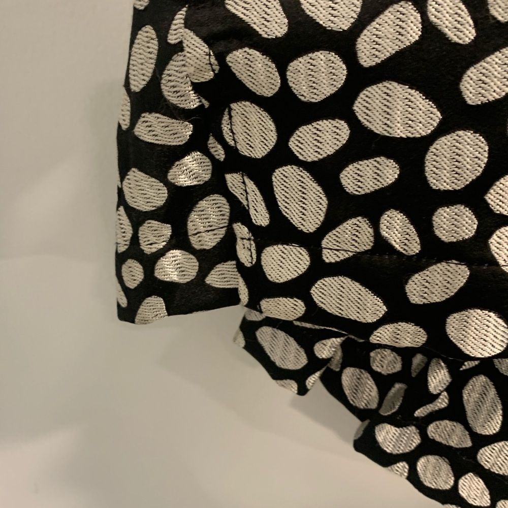 Chic Black Lined Beautiful Patterned Women's Blazer Classic Design - Picture 8 of 11
